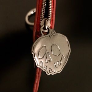Snow White Apple Coin Purse- Danielle Nicole
